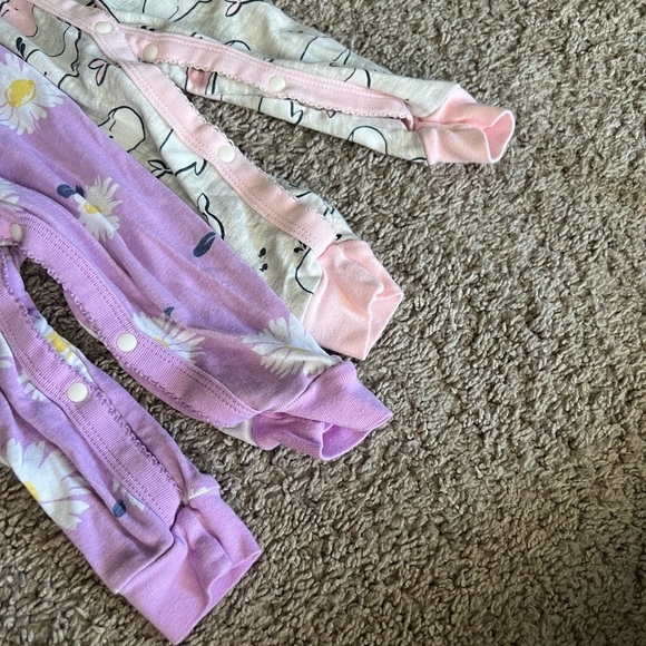 Cárter onesie one piece bottom down snap botton. Size 12month - Picture 5 of 5